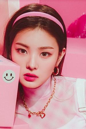 Picture of Yoon Sang-ah
