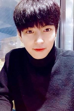 Picture of Lee Hwi-Chan