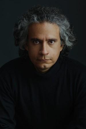Picture of Luis del Valle