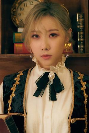 Picture of Han Dong