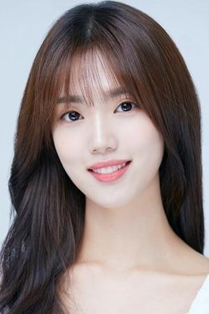 Picture of Yoon Seo-ah