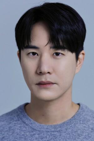 Picture of Moon Tae-yu