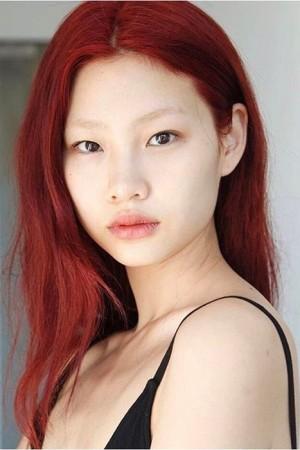 Picture of Jung Ho-yeon