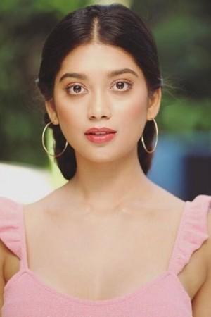 Picture of Digangana Suryavanshi