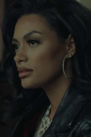 Picture of Yasmin Seky