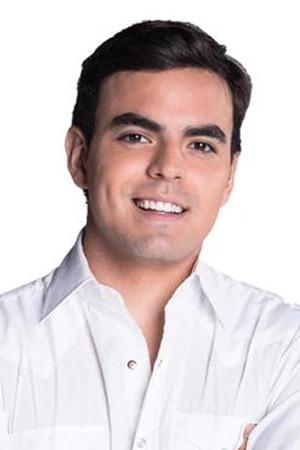 Picture of Adriano Zendejas