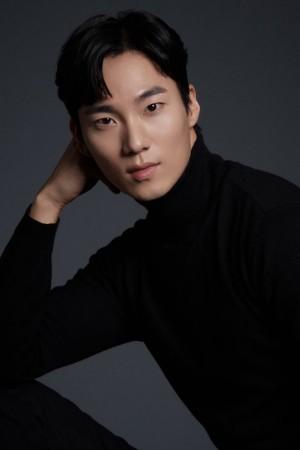Picture of Lee Hong-nae