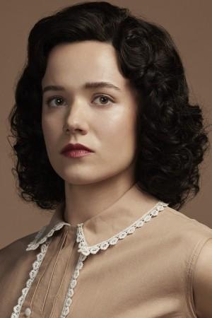 Picture of Julia McDermott