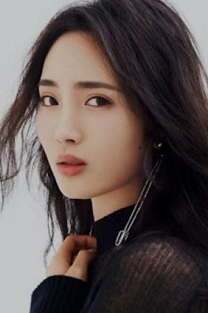 Picture of Cici Wang