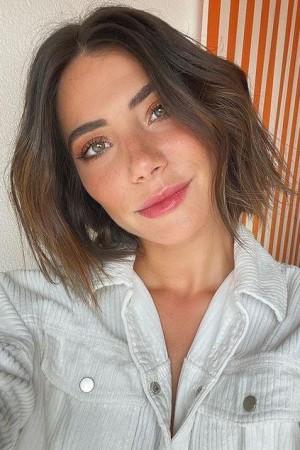 Picture of Carolina Carvalho