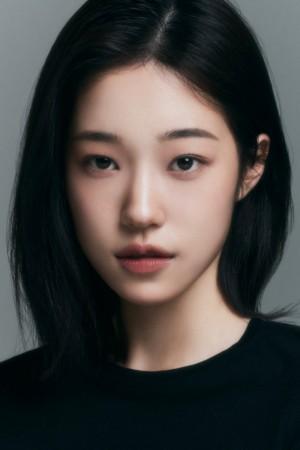 Picture of Roh Yoon-seo