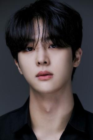 Picture of Kim Mu-jun
