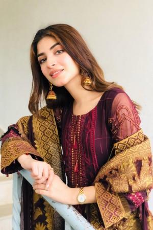 Picture of Kinza Hashmi