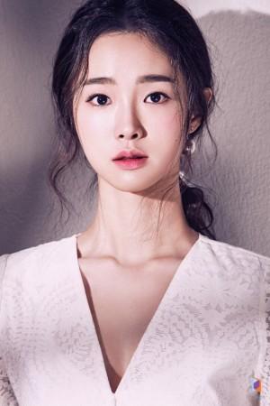 Picture of Kang Hae-lim