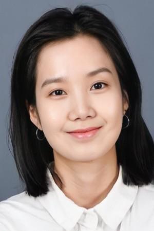 Picture of Kim Si-eun