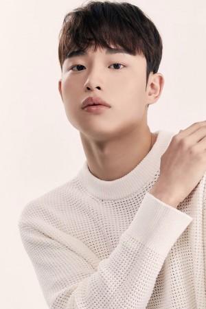 Picture of Jeong Ho-Gyun