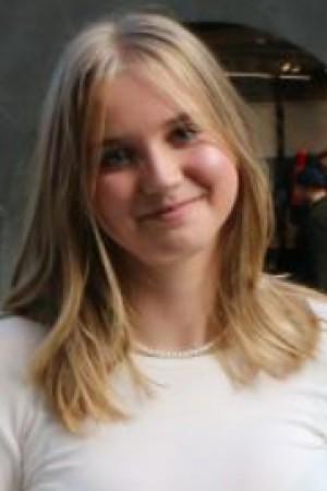 Picture of Sunja Hyde