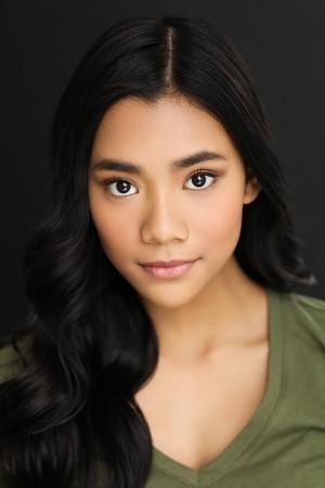 Picture of Gabrielle Quinn