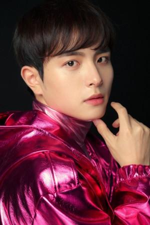 Picture of Lee Min-Wook
