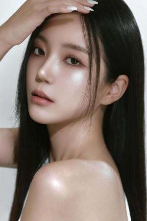 Picture of Yun Ha-jeong