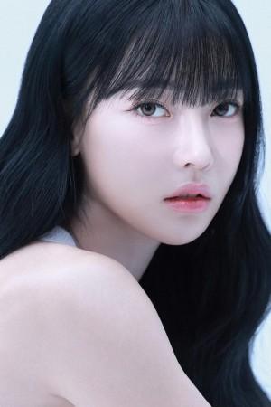 Picture of Kim Min-ji