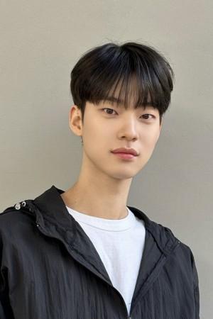 Picture of Jeon Geon-Hu