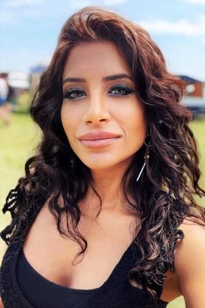 Picture of Shahina Waseem