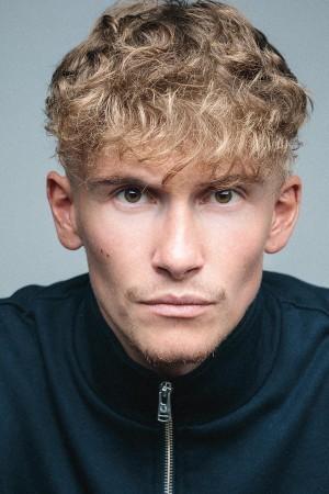 Picture of Lewis Santer