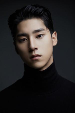 Picture of Ji Ho-geun