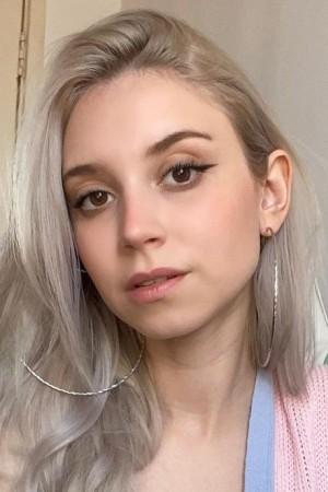 Picture of Isabela Domingues