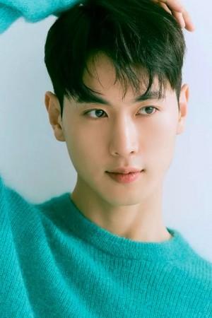 Picture of Jo I-geon