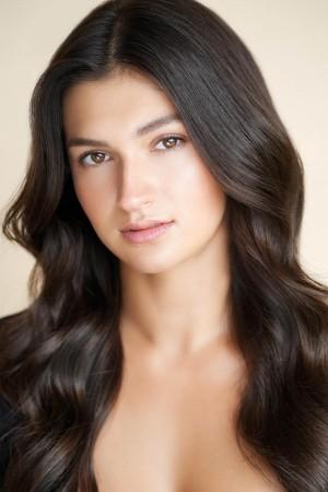 Picture of Gabrielle Hankey