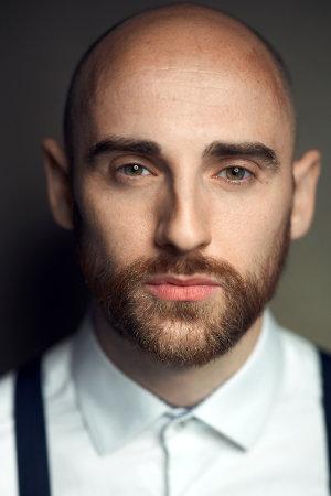 Picture of Tom Simper