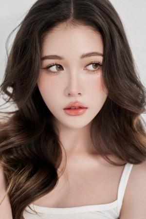Picture of Niky Warinrat Yolprasong