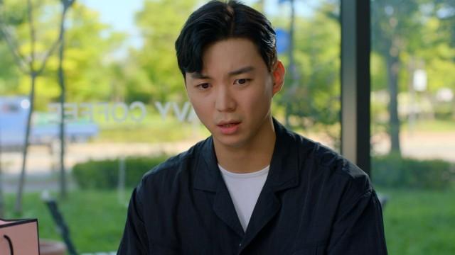 Jung Ae passa por Dong Gu