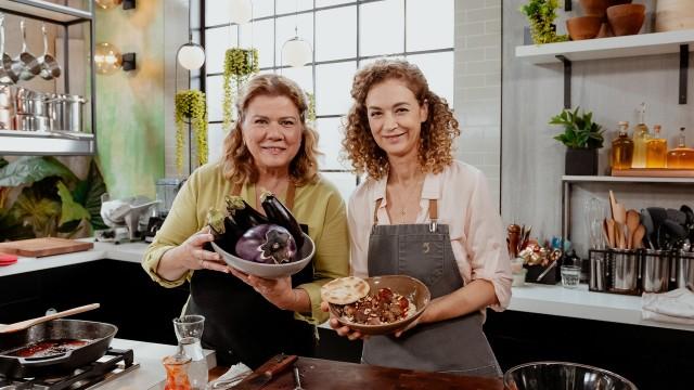 Pains pitas maison / Boulettes agneau et veau sur caviar d'aubergines