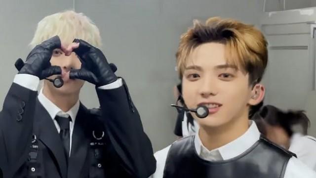 #24 SBS Super Concert in Madrid BEHIND