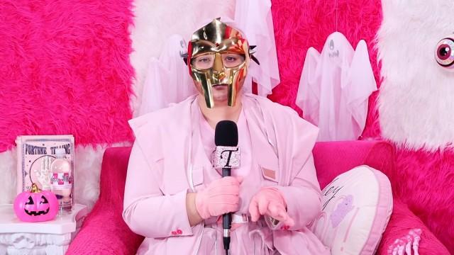 Trisha Paytas EXPOSES Drake, Dolphins & Emma Chamberlain?