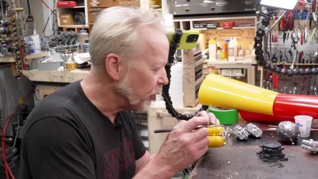 Adam Savage's STARFIELD Spaceship Painting and Weathering!