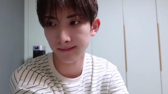 Daily x_SEEUN