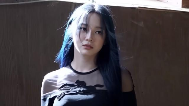 EP.68 'Longchamp x September Harper's Bazaar' Photo Shoot