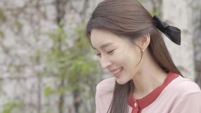 TRACK 4: 거미-혼자만 하는 사랑
