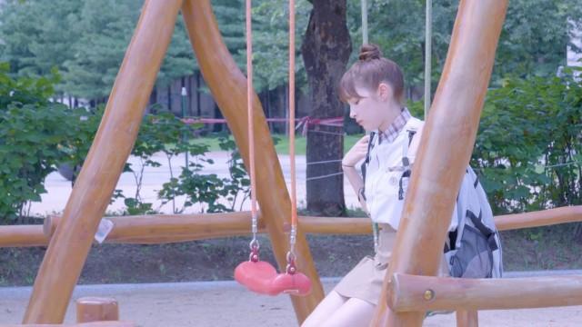 TRACK 9: 볼빨간사춘기-우주를 줄게