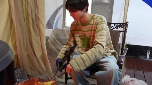 Enjoying Alone Time, Camping in the Rain | HAPPY JUNGWON LOG