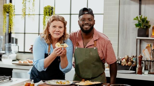 Carpaccio betterave au fromage de chèvre / Oignons poireaux confits au four