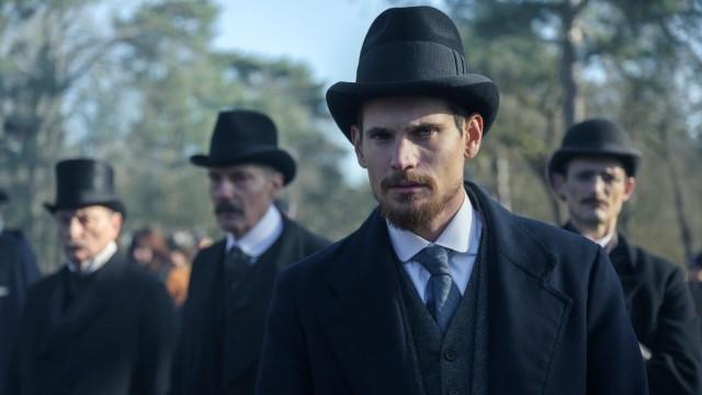 Episode 1.2