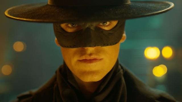 Ballo in maschera per tre funerali