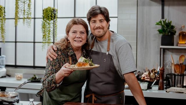 Lotte rôtie, sauce beurre citron et salade cresson / Haricots verts estragon amandes