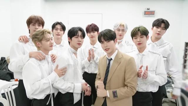 MCOUNTDOWN IN FRANCE Behind 