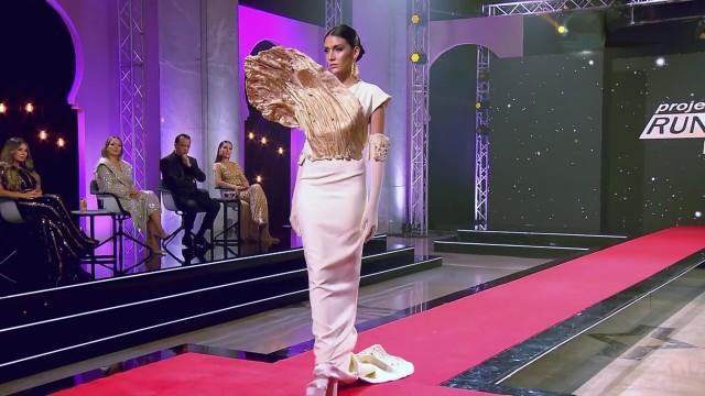 Sixth challenge: Red carpet